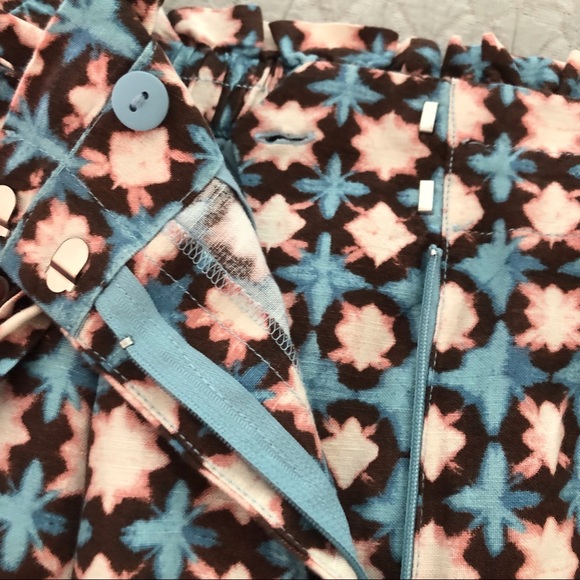 ☀️ 🆕 BOGO LOFT Paperbag Shorts in Sunwashed Floral Linen Blend. Size S. NWOT. - Picture 7 of 13